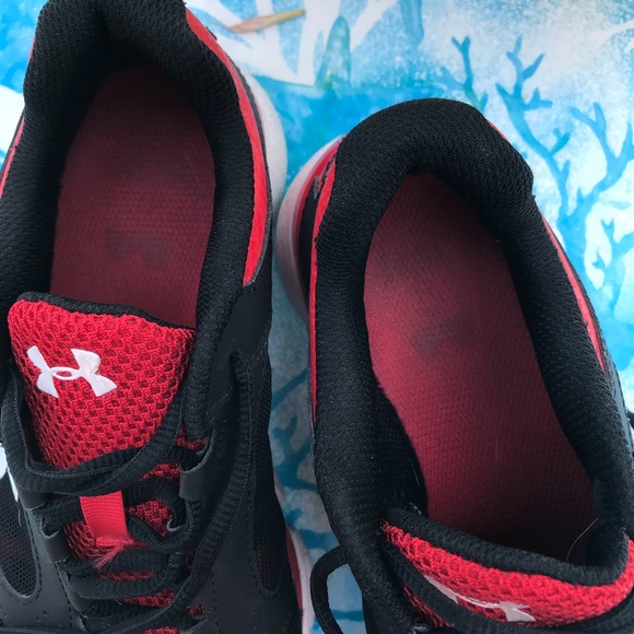 UNDER ARMOUR youth sneakers - Picture 3 of 5